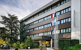 Mercure Versailles Parly 2